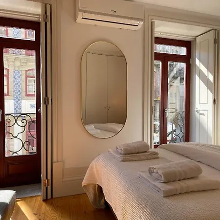 Historic Balcony Hideaway - Taipas House 60 Apartment *