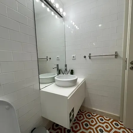 Historic Balcony Hideaway - Taipas House 60 * Porto