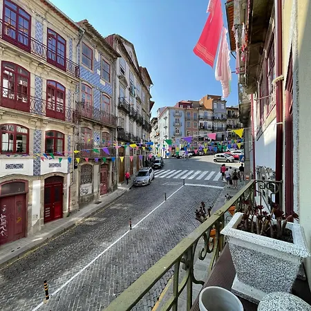 Historic Balcony Hideaway - Taipas House 60 Apartment *